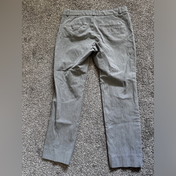 2/$15 BANANA REPUBLIC Sloan Ankle Pants, Slim leg Trousers grey Size 6 petite - Picture 3 of 10